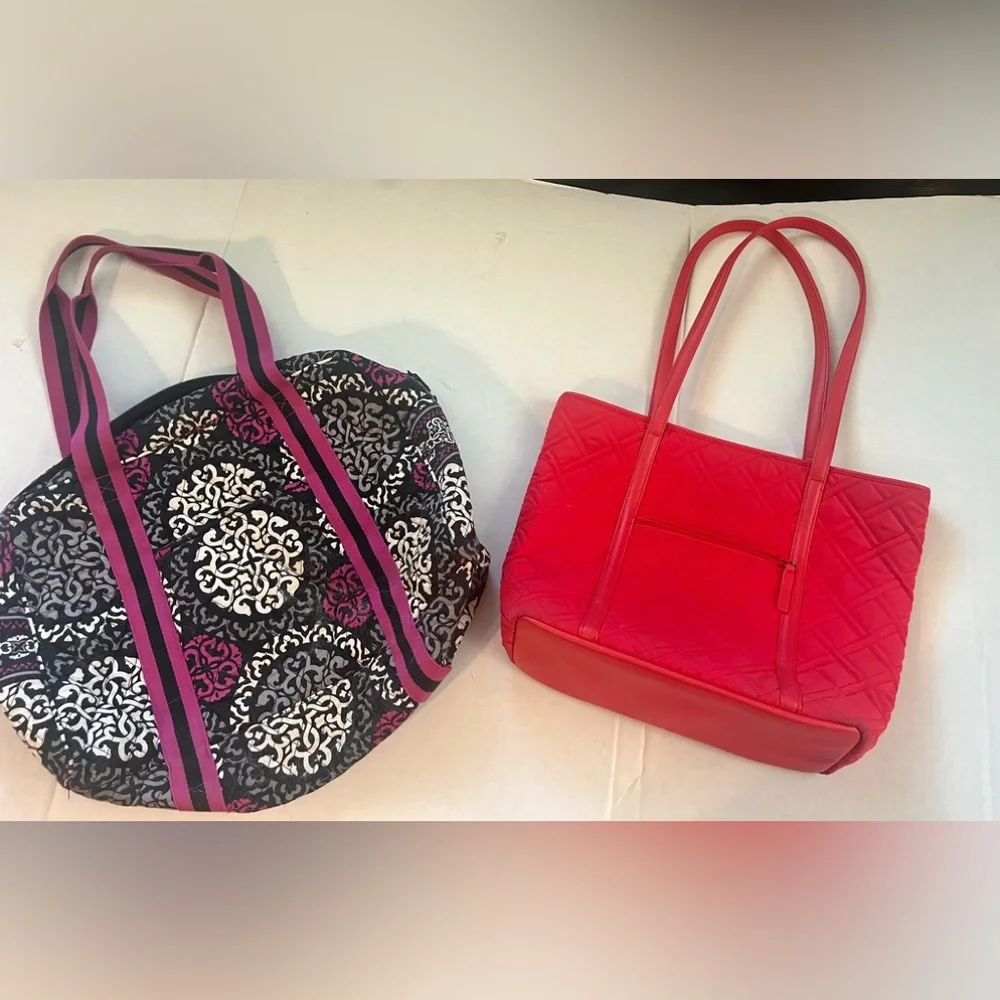 BOGO VERA BRADLEY - BUY ONE GET ONE FREE! TWO Vera Bradley Bags - Picture 1 of 9